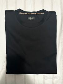 T shirt  Fendi