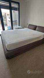 Letto matrimoniale Imbottito con contenitore