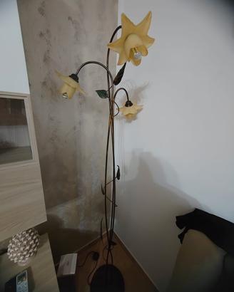 Lampada piantana