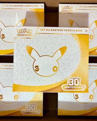 Pokemon - ETB - 30 Anniversario - Ultimi 5 dispo