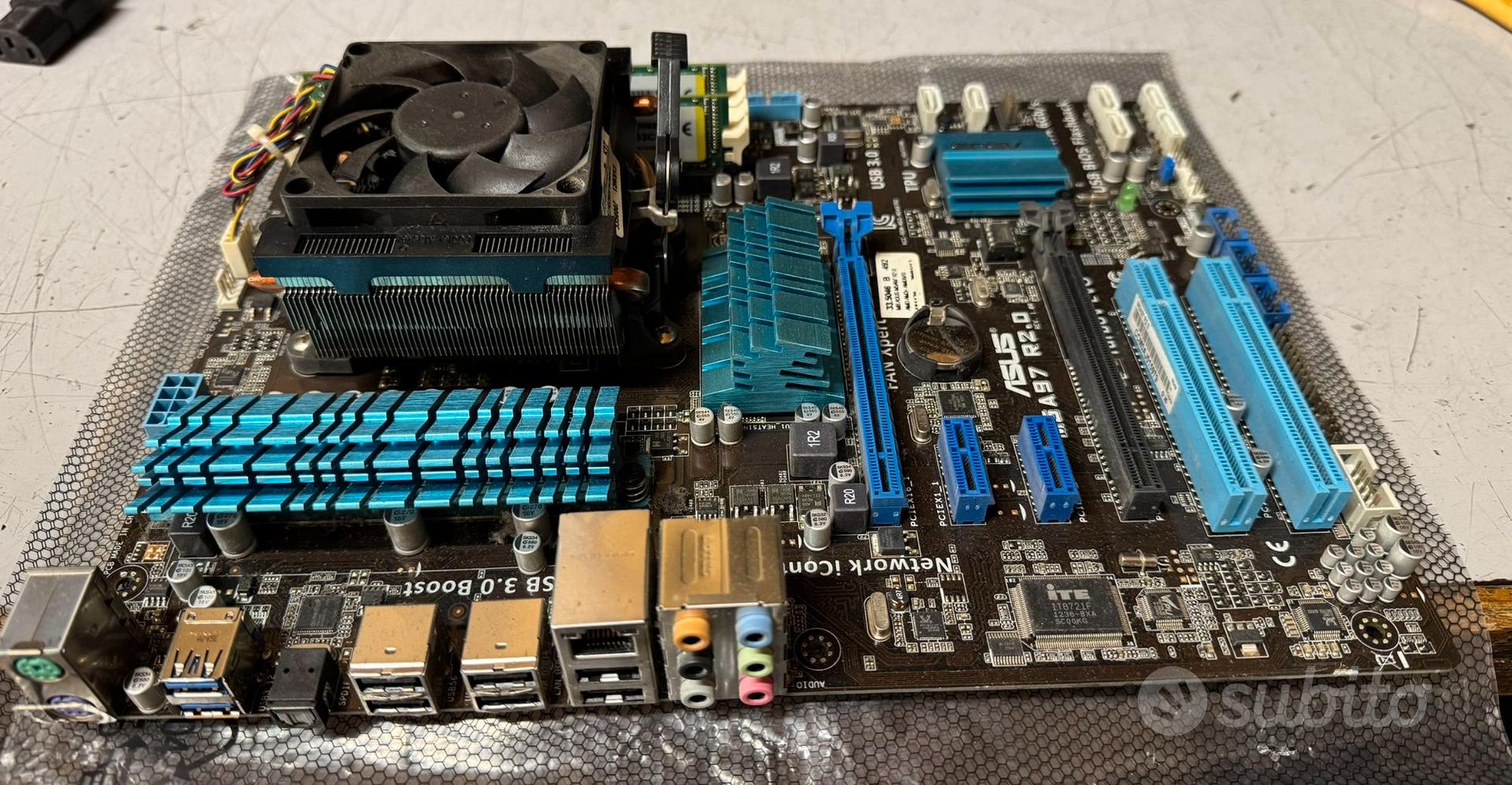 Scheda Madre + CPU e RAM - Informatica In vendita a Varese
