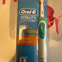 Oral b spazzolino elettrico  vitality braun trizon
