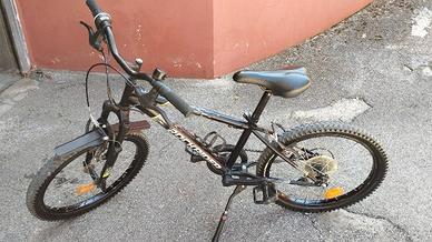 Bicicletta Rockrider ST500 20"