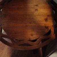 tavolino in legno massello 