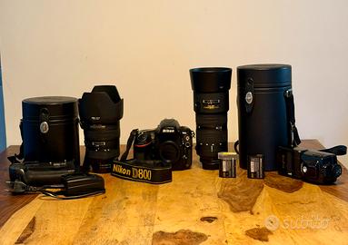 Nikon D800 con obiettivi