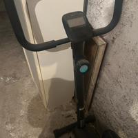 Cyclette decathlon essential