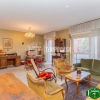 4 LOCALI CON CUCINA ABITABILE, DOPPI SERVIZI, 3 BA