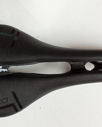 Sella San Marco mod. Aspide  super leggera Carbon