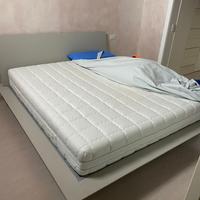 LETTO MATRIMONIALE COMPLETO DI MATERASSO
