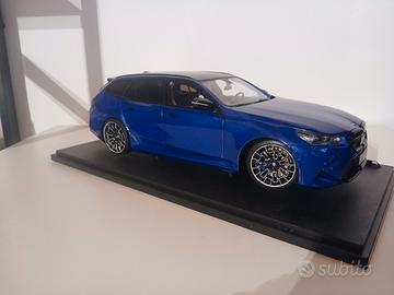 Bmw M5 Touring 1/18