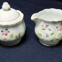 Zuccheriera + Lattiera vintage in fine porcellana 