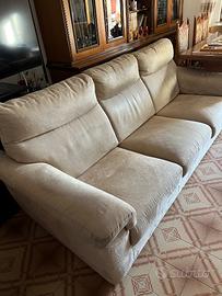 Divano 4 posti usato marca poltrone & sofà