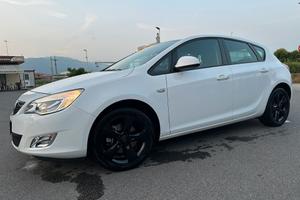 opel astra 110cv diesel 2012