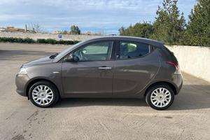 Lancia Ypsilon 1.3 MJT 16V 95 CV 5 porte S&S Silve