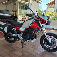 Moto Guzzi V85 TT TRAVEL PASSAGGIO INCLUSO