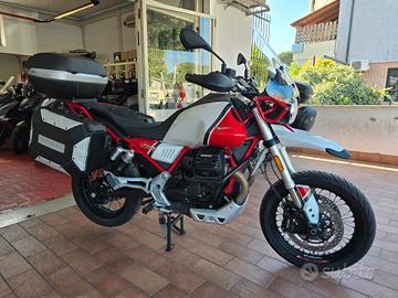 Moto Guzzi V85 TT TRAVEL PASSAGGIO INCLUSO