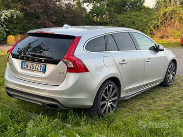 Volvo V60 Momentim Euro 6
