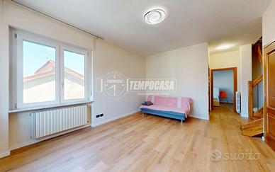 QUADRILOCALE PRONTO DA ABITARE!