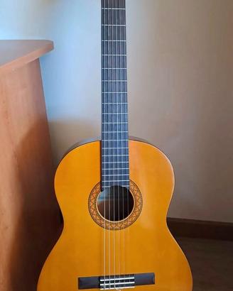 CHITARRA YAMAHA C40