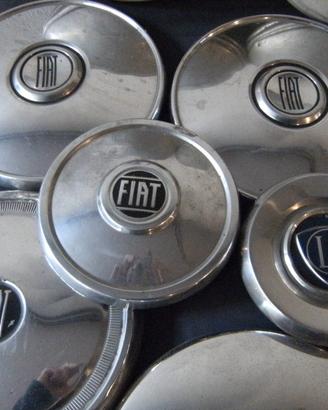 Lotto borchie per ruote auto classiche