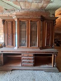 Mobile antico in legno- sala da pranzo