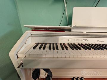 pianoforte Casio privia