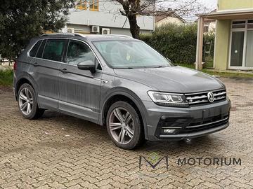 Volkswagen Tiguan 2.0 tdi Advanced R-Line Exterior