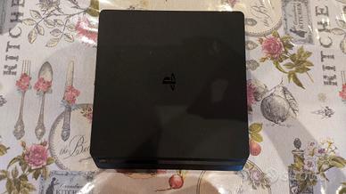 PlayStation 4 slim disco 