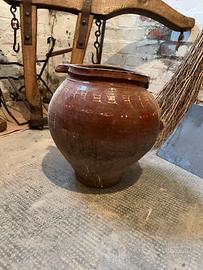 Orcio antico in ceramica 