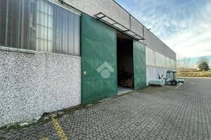 CAPANNONE A PAVONE CANAVESE