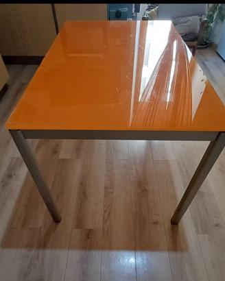 Tavolo Calligaris in veto e acciao
