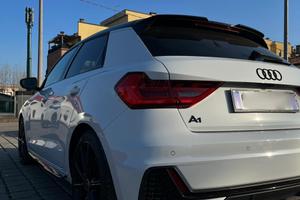 Audi A1 Sportback S-line Benzina (90CV)