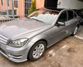 Mercedes-benz C 200 CDI BlueEFFICIENCY Avantgarde
