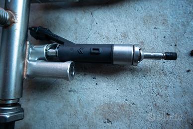 Set iniettori MOTORE HN05 1.2 Peugeot, Citroen