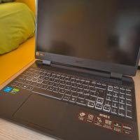 Acer nitro 5 RTX 4050 6GB