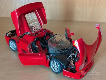 Modellino Bburago Ferrari F50 1/18 (1995)