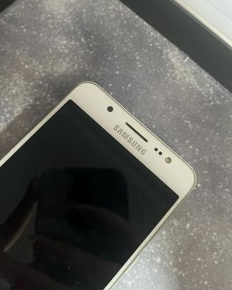 Samsung J5
