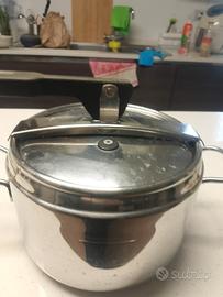 Pentola a pressione Lagostina 