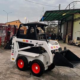 P19 Mini pala 13 q.li Bobcat 443