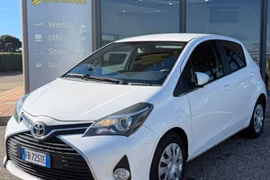 Toyota Yaris 1.0 5 porte Active