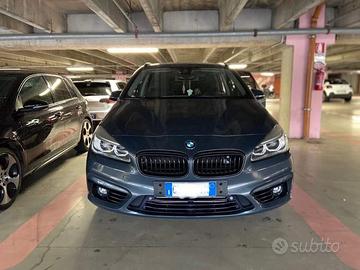 BMW 216i