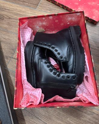 DR martens