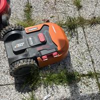 Robot rasaerba landroid