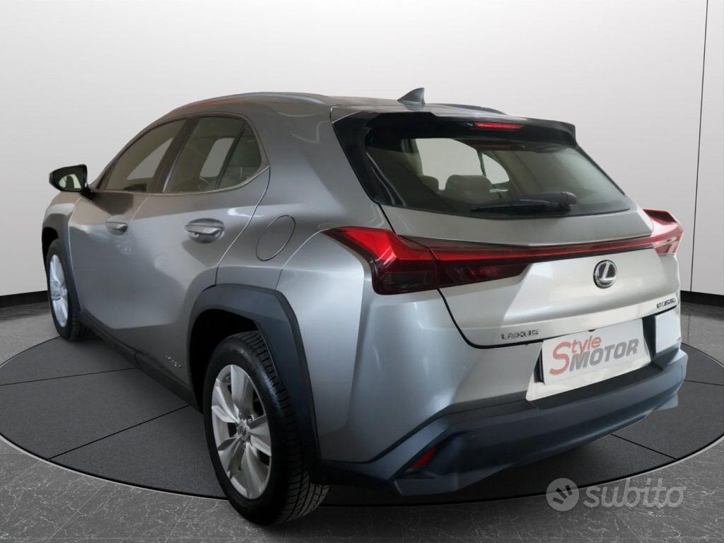 Lexus Ux 250H 2021 photo 3