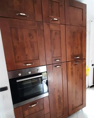 Cucina in noce