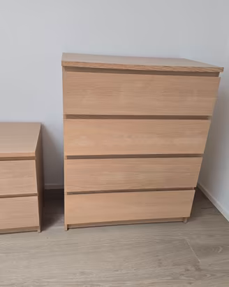 IKEA Malm cassettiera 4 cassetti + comodino rovere