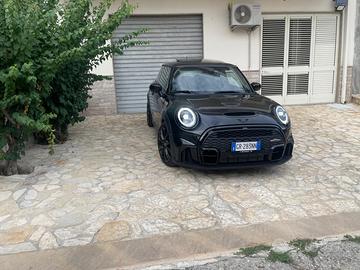mini cooper jhon cooper works