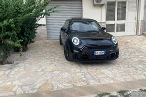 mini cooper jhon cooper works