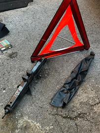 Triangolo emergenza + cric