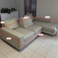 Divano con schienale mobile e chaise longue